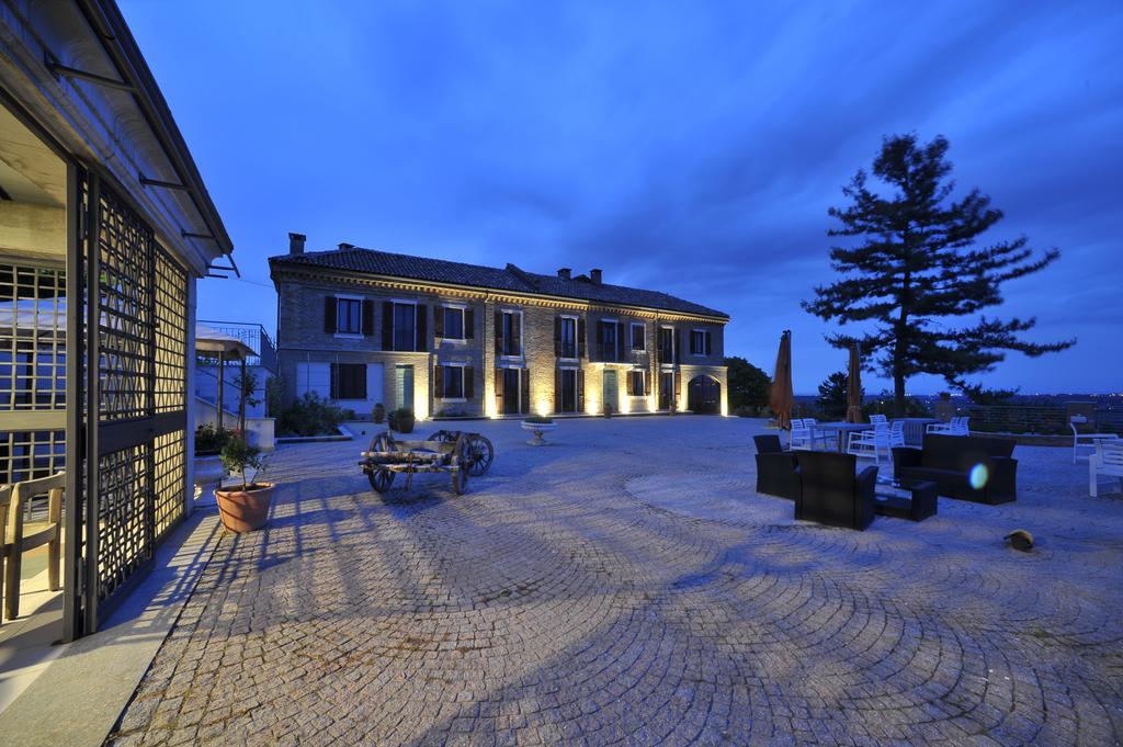 Cascina San Michele Bed and Breakfast Costigliole d'Asti Exterior foto